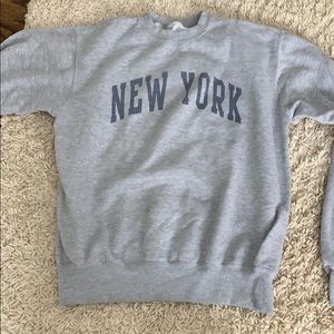 brandy melville sweatshirt